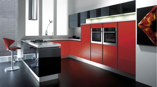 Futura red silk and black gloss kitchen