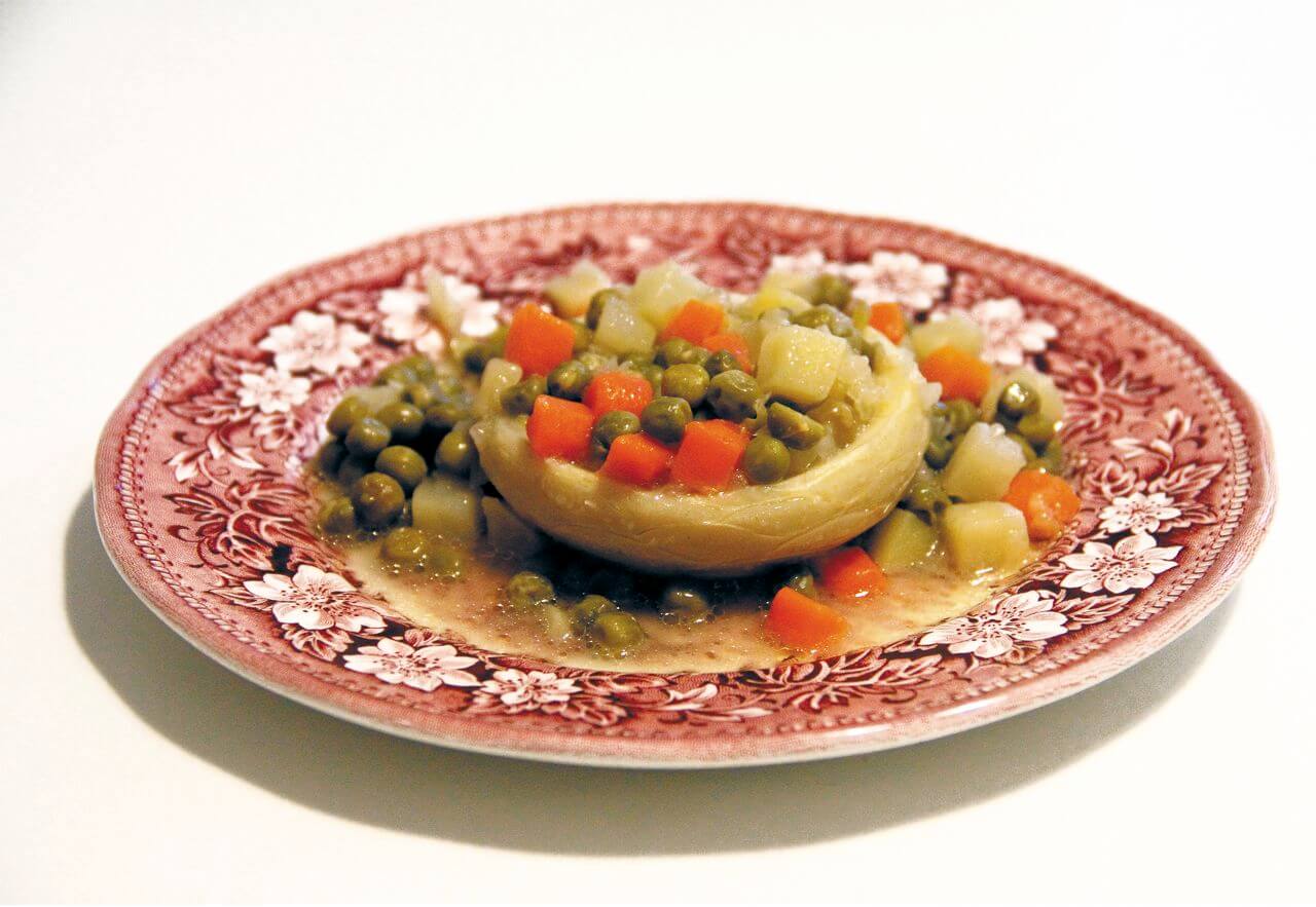 Turkish Summer Menu: Artichoke with vegetables (Serves Four)