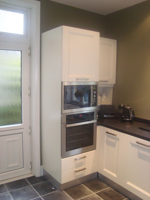 Built in Oven and Microwave with oven storage drawers below