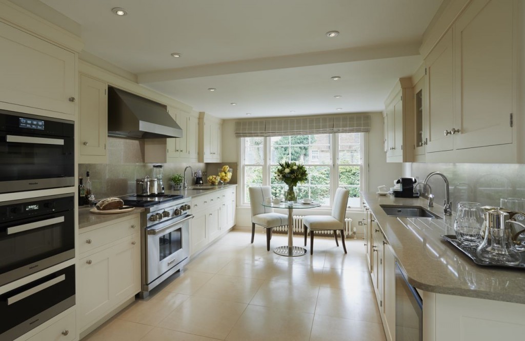 07 Bespoke Kitchen – designed by McCarron & Co