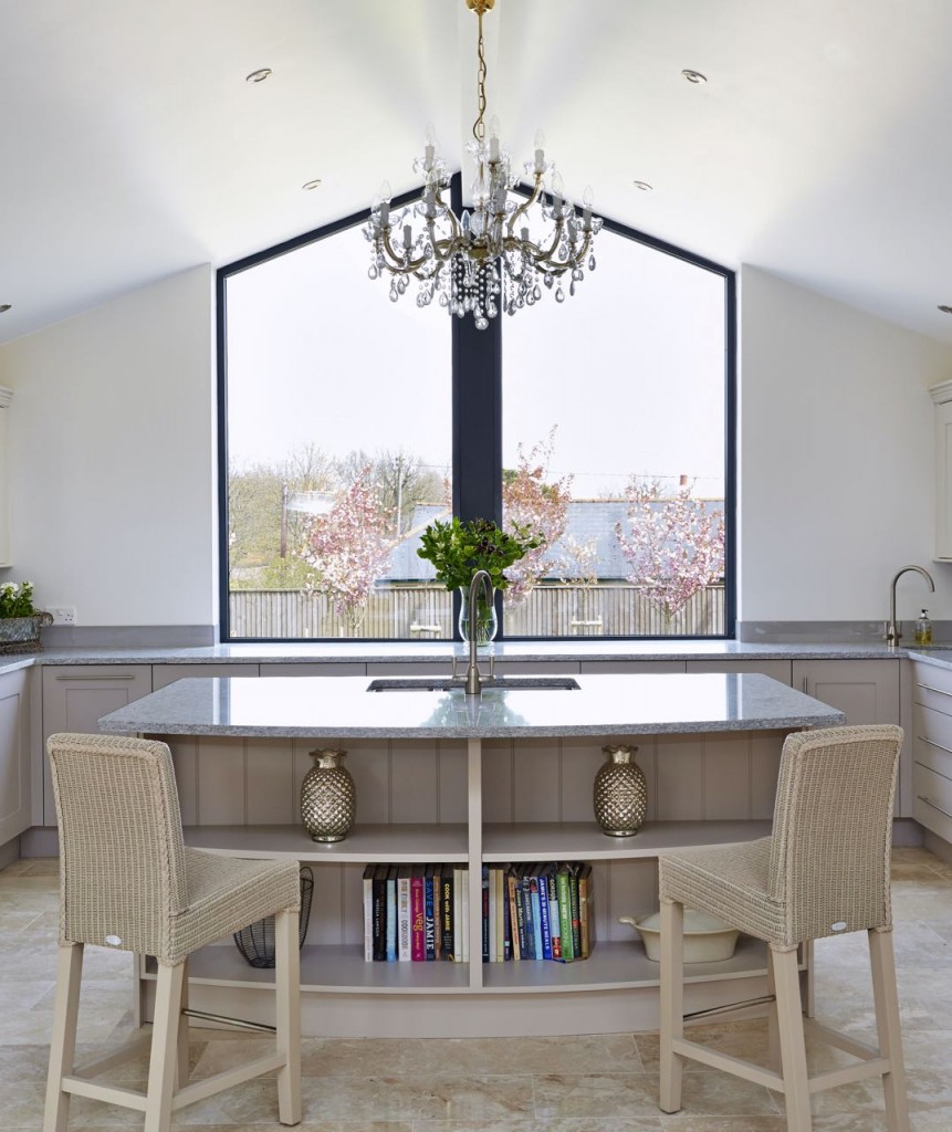 Classic Framed-Style Kitchen 2 - Designed by Barnes of Ashburton