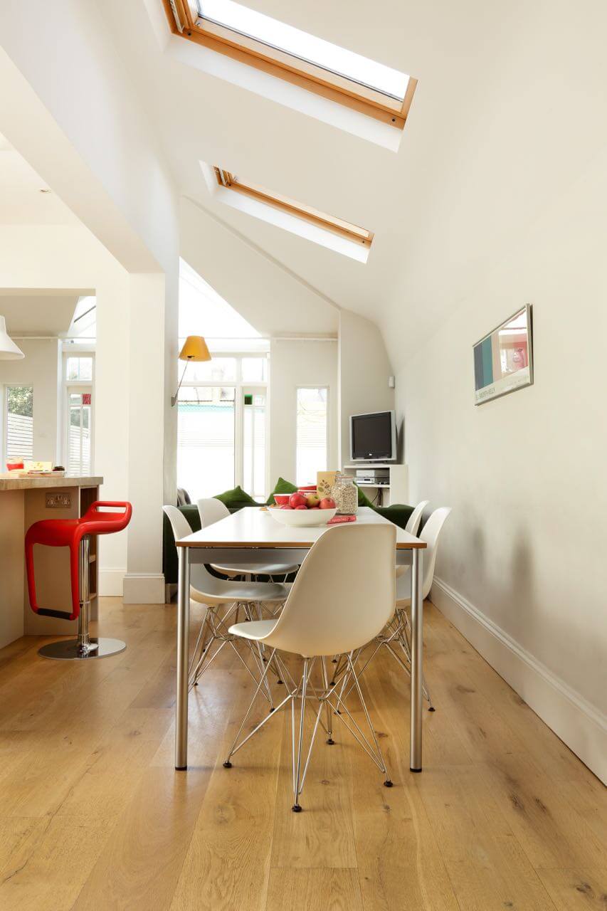 Modern Handless Kitchen - designed by Cue & Co of London 3