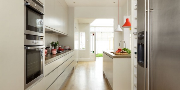 Modern Handless Kitchen - designed by Cue & Co of London 6