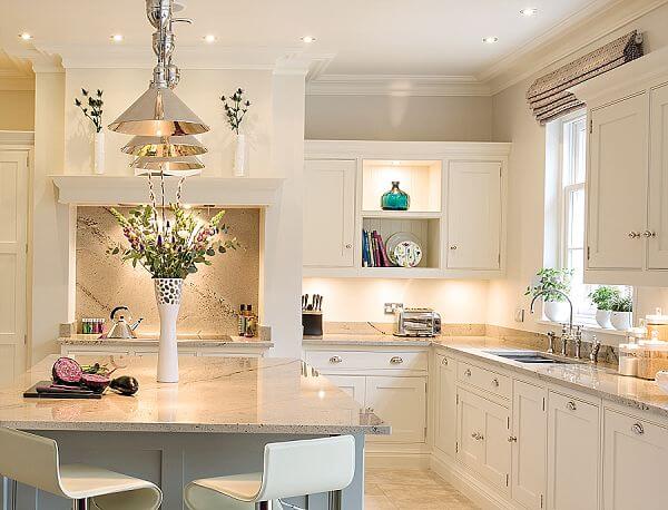 Luxurious Open Plan Kitchen - By Tom Howley - The Kitchen Think