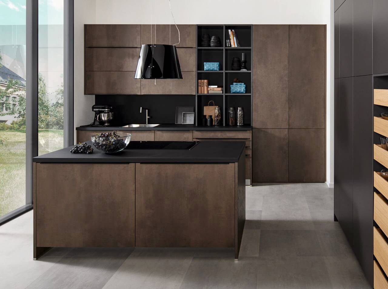 Pronorm's Proline kitchen in Bronze and Stratus Grey matt lacquer hi res