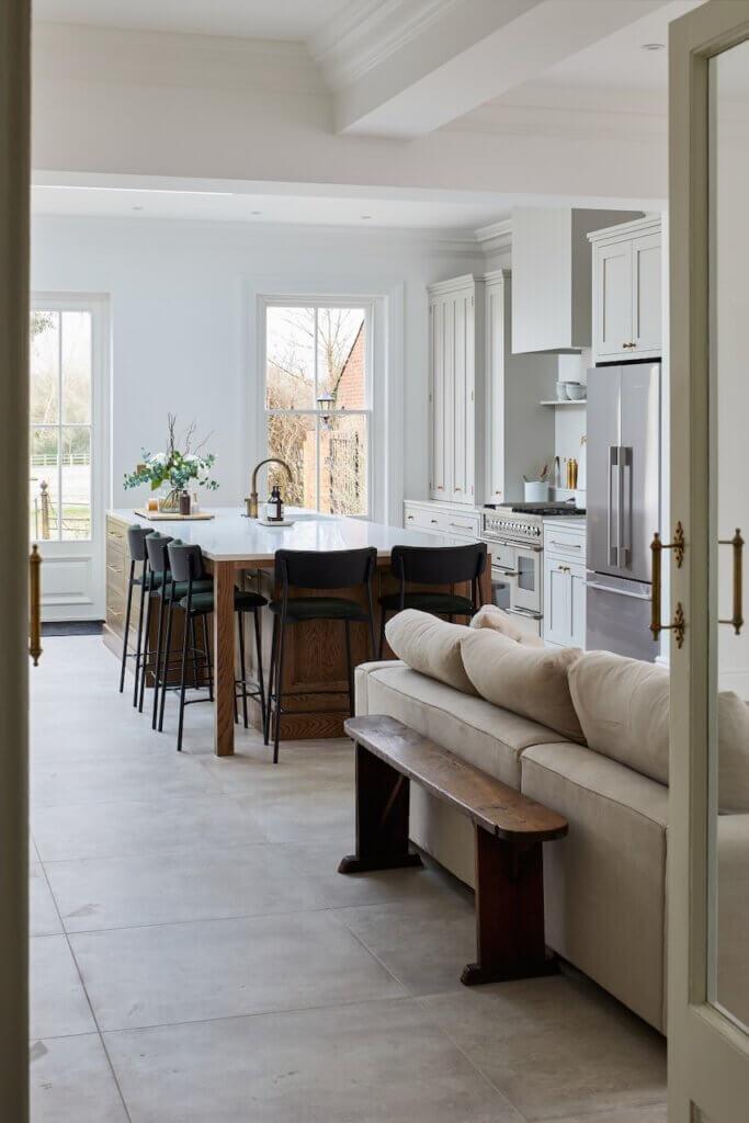 Elegant in-frame bespoke kitchen by Sheraton Interiors - The Kitchen Think